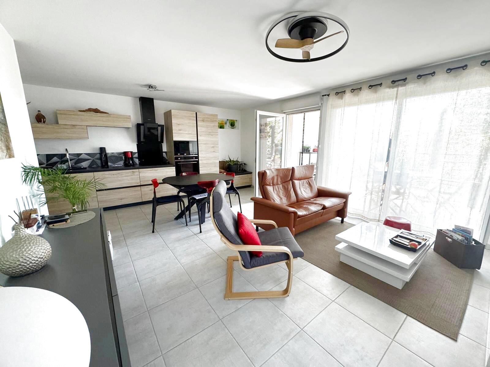 Appartement 4 pièces 82 m² · à Six Fours les Plages · 81,8 m² · 525 000 €
